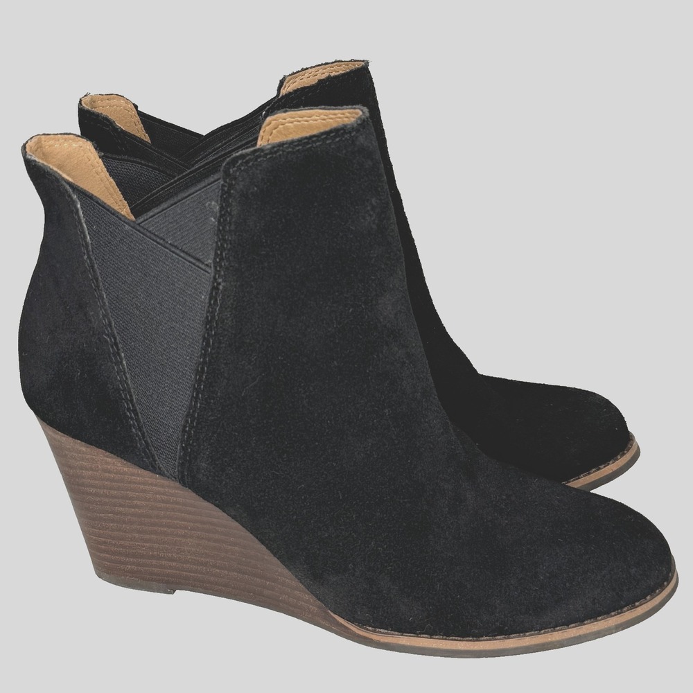 Lucky Brand Boots Womens Sz 9.5 Black Suede Wedge Booties Chelsea Pull On YOUSE